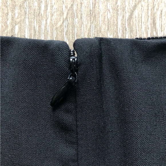 J. Crew Cap Sleeve V Neck Dress in Black Size 4P - Picture 11 of 12